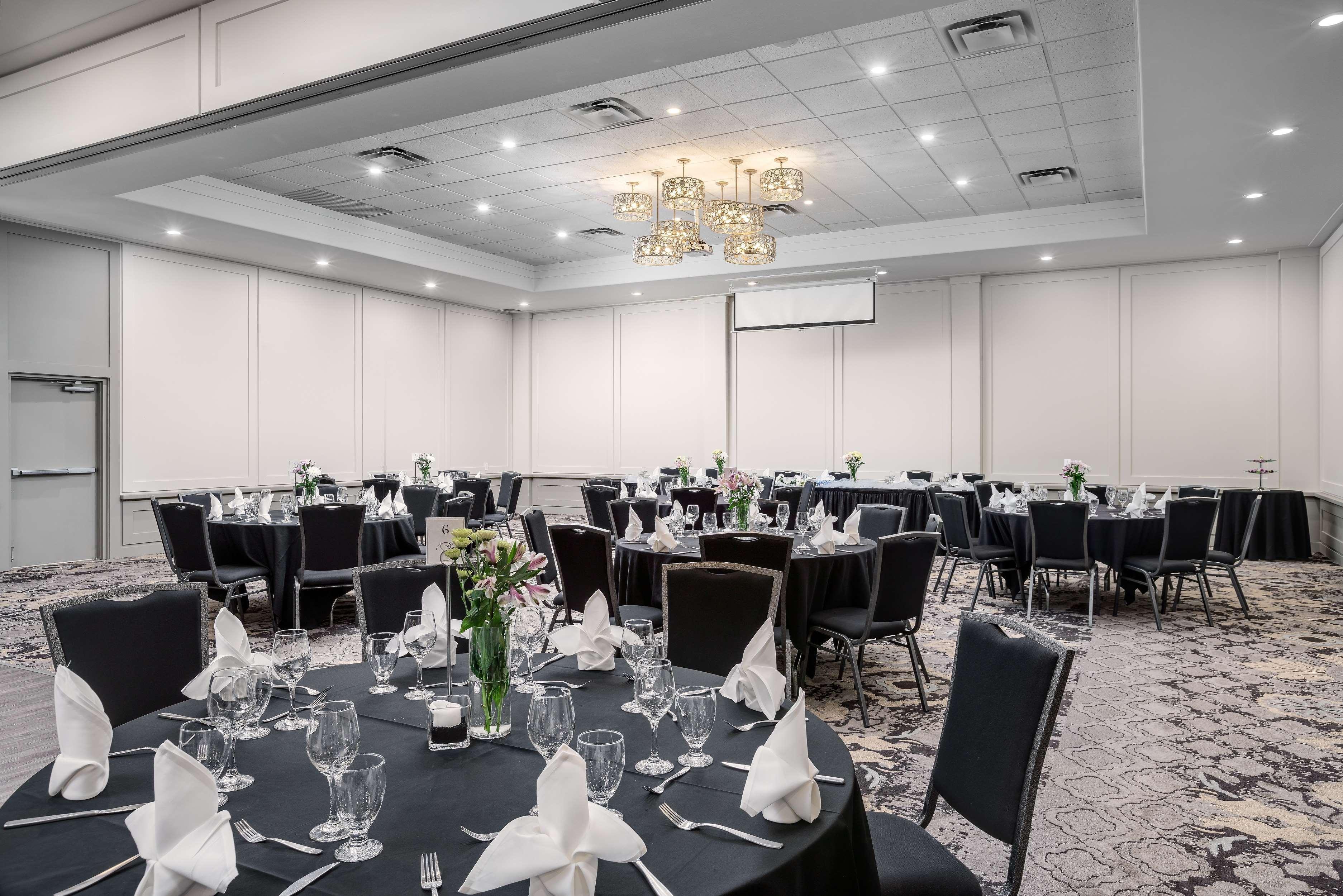 Prestige Rocky Mountain Resort Cranbrook, Worldhotels Crafted Exteriör bild