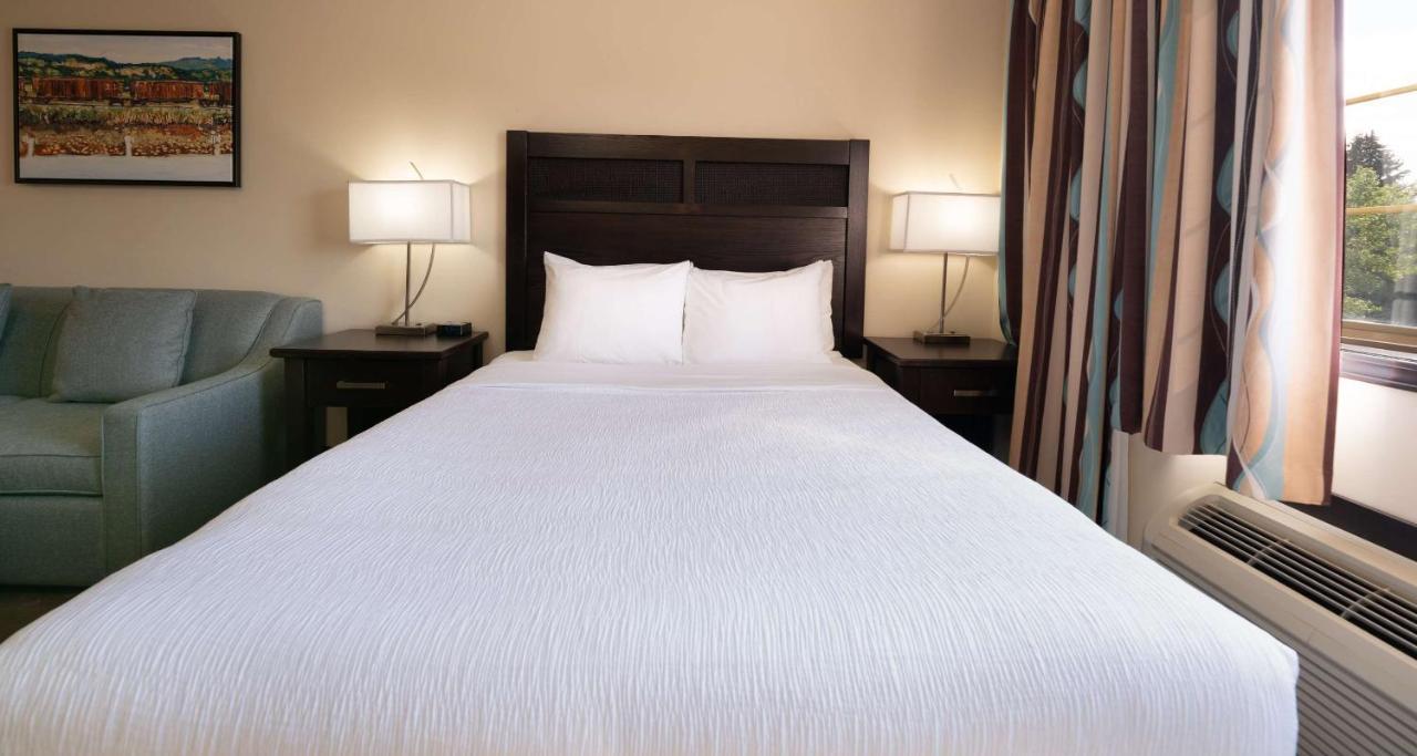 Prestige Rocky Mountain Resort Cranbrook, Worldhotels Crafted Exteriör bild
