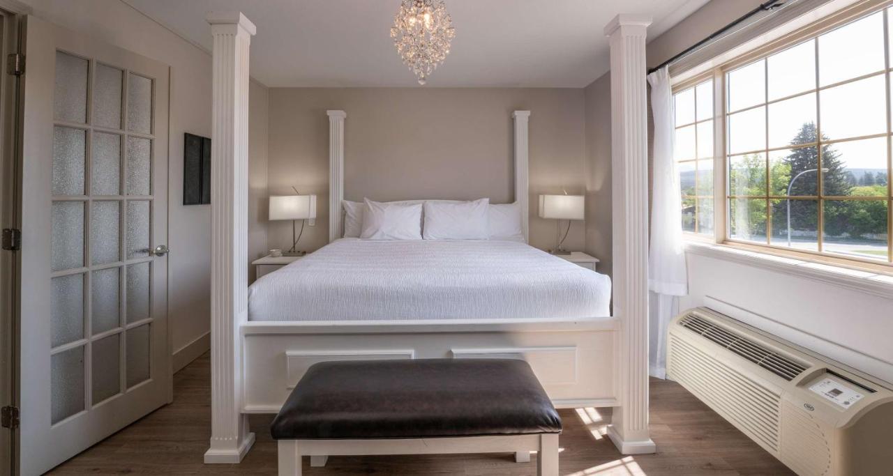 Prestige Rocky Mountain Resort Cranbrook, Worldhotels Crafted Exteriör bild